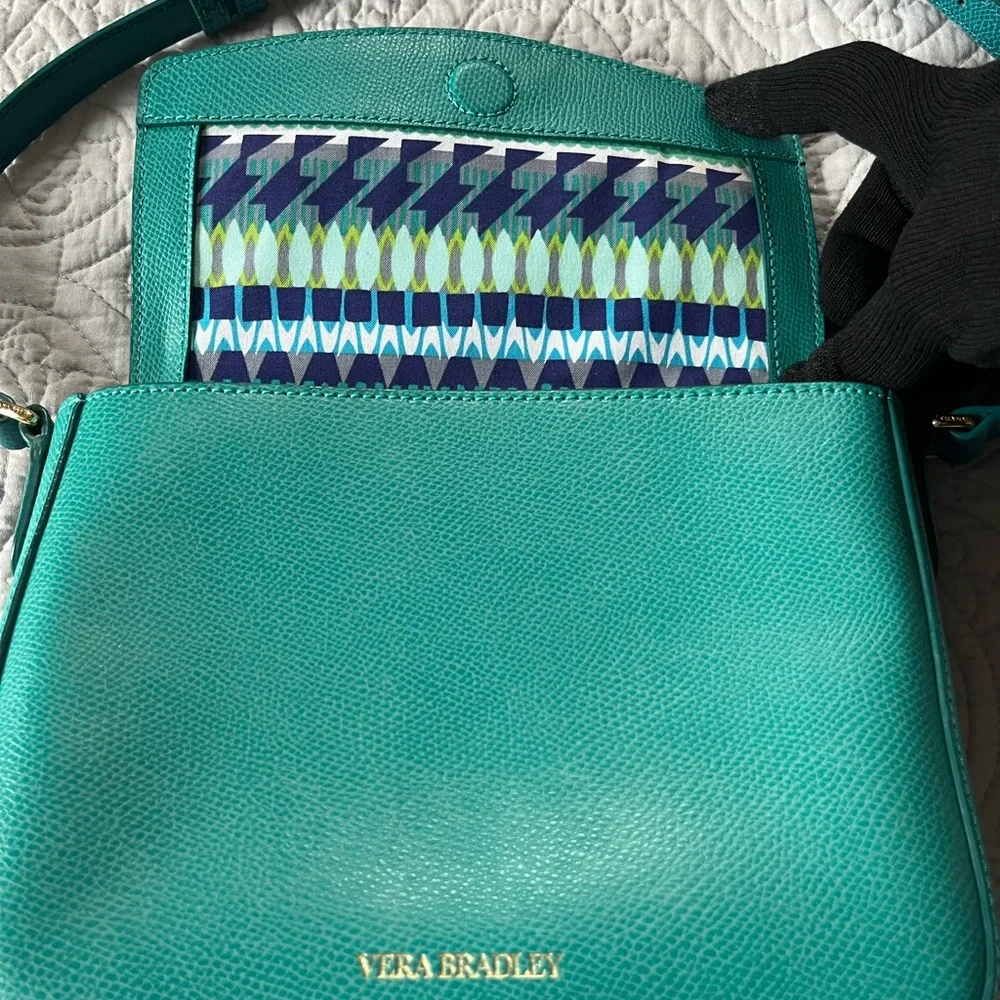 Vera Bradley Twice as Nice Crossbody Leather Bag in Teal/Aqua Colors “Like New” - Picture 8 of 14
